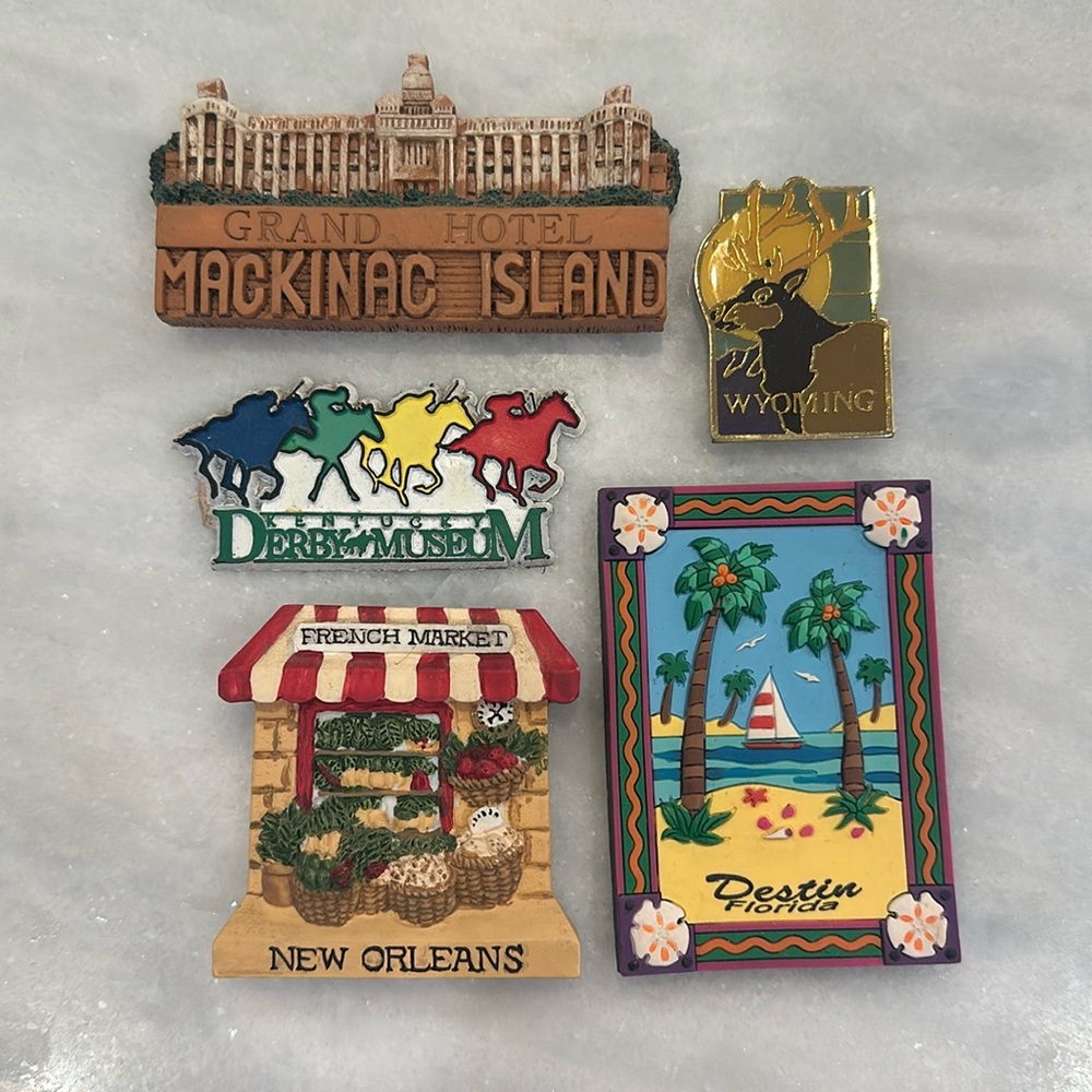(5) Set of Vintage Magnets
